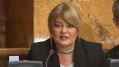 МУП ДЕМАНТОВАО ПОСЛАНИЦУ ДАНИЈЕЛУ НЕСТОРОВИЋ: Гуме на њеном возилу нису биле пробушене МУП ДЕМАНТОВАО ПОСЛАНИЦУ ДАНИЈЕЛУ НЕСТОРОВИЋ: Гуме на њеном возилу нису биле пробушене