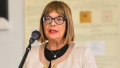 ВАЖАН ЧИНИЛАЦ: Честитке Маје Гојковић Новостима поводом рођендана ВАЖАН ЧИНИЛАЦ: Честитке Маје Гојковић Новостима поводом рођендана