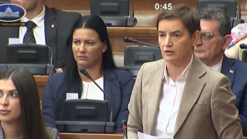 БРНАБИЋ: Медицинска сестра је требала да живи 180.000 година да би зарадила оно што је Ђилас отео од грађана за 10 година БРНАБИЋ: Медицинска сестра је требала да живи 180.000 година да би зарадила оно што је Ђилас отео од грађана за 10 година