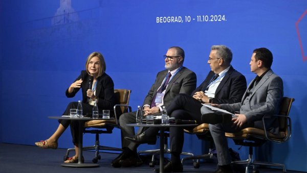 СРБИЈА ДОКАЗАЛА ДА ЈЕ ПРВА У ИЗГРАДЊИ: Конференција Будући трендови у грађевинској индустрији окупила водеће стручњаке СРБИЈА ДОКАЗАЛА ДА ЈЕ ПРВА У ИЗГРАДЊИ: Конференција Будући трендови у грађевинској индустрији окупила водеће стручњаке