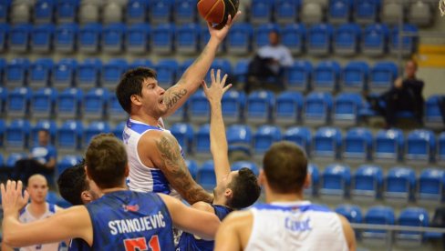 “BELIMA“ DUBOK TAMIŠ: U Kraljevu košarkaši Sloge poraženi pred svojim navijačima “BELIMA“ DUBOK TAMIŠ: U Kraljevu košarkaši Sloge poraženi pred svojim navijačima