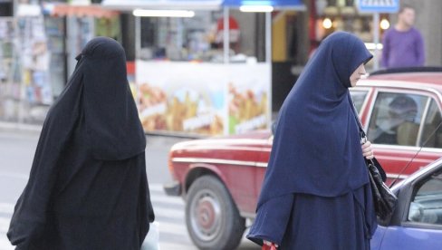 НЕМЦЕ ОЧЕКУЈЕ КУЛТУРОЛОШКИ ШОК: Зелени желе да учврсте ислам у војсци и друштву