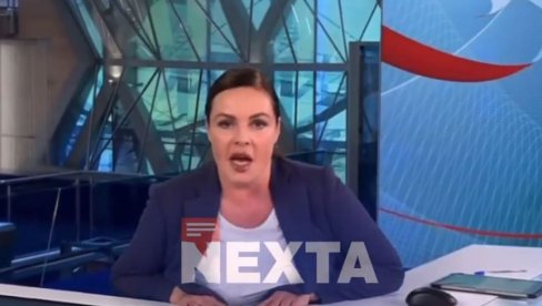 SNIMAK POZNATE VODITELJKE USIJAO MREŽE: Doživela nezgodu tokom programa uživo, komentari se samo nižu (VIDEO) SNIMAK POZNATE VODITELJKE USIJAO MREŽE: Doživela nezgodu tokom programa uživo, komentari se samo nižu (VIDEO)