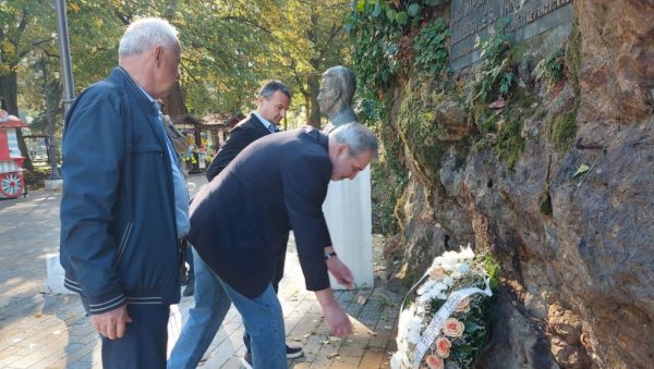 ПОЧАСТ ПАЛИМ БОРЦИМА: Дан ослобођења Врњачке Бање у Другом светском рату ПОЧАСТ ПАЛИМ БОРЦИМА: Дан ослобођења Врњачке Бање у Другом светском рату