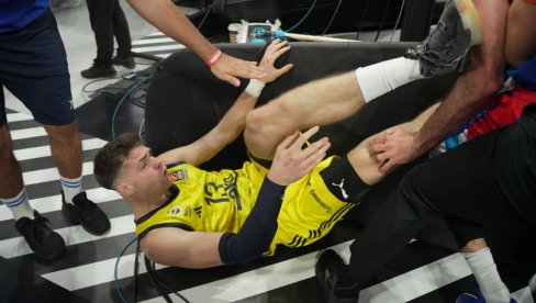 KADA TO USPEJU, BIĆE JEDAN OD NAJBOLJIH TIMOVA EVROLIGE! Biberović prokomentarisao Partizan nakon trijumfa nad crno-belima KADA TO USPEJU, BIĆE JEDAN OD NAJBOLJIH TIMOVA EVROLIGE! Biberović prokomentarisao Partizan nakon trijumfa nad crno-belima