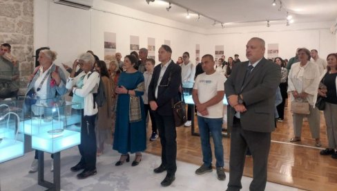 OD TRPEZE DO SOFRE: Narodni muzej srbije priredio vrednu izložbu u Trebinju OD TRPEZE DO SOFRE: Narodni muzej srbije priredio vrednu izložbu u Trebinju