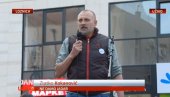 ПРЕТЊЕ НА ПРОТЕСТУ У ЛОЗНИЦИ: Лажни еколози позивају на мобилизацију! (ВИДЕО) ПРЕТЊЕ НА ПРОТЕСТУ У ЛОЗНИЦИ: Лажни еколози позивају на мобилизацију! (ВИДЕО)