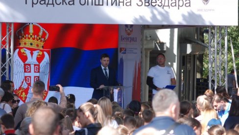 NASTAVLJENA TAKMIČENJA MALIŠANA: Sajmovi sporta održani u Beogradu NASTAVLJENA TAKMIČENJA MALIŠANA: Sajmovi sporta održani u Beogradu
