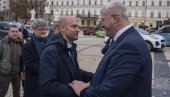 FRANCUSKI MINISTAR SPOLJNIH POSLOVA U KIJEVU: Razgovaraće i o kidnapovanoj ukrajinskoj deci (FOTO) FRANCUSKI MINISTAR SPOLJNIH POSLOVA U KIJEVU: Razgovaraće i o kidnapovanoj ukrajinskoj deci (FOTO)
