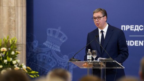 KAD ME NE BI NAPADALI SVAKI DAN, ONDA BI IZGUBILI SMISAO Vučić o zamerkama zbog razgovora sa Putinom - Srbija je nezavisna zemlja KAD ME NE BI NAPADALI SVAKI DAN, ONDA BI IZGUBILI SMISAO Vučić o zamerkama zbog razgovora sa Putinom - Srbija je nezavisna zemlja
