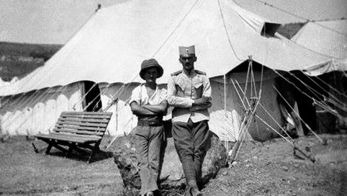 PRILOZI ZA NEZABORAV - KRV I KOSTI U TEMELJU SLOBODE: Putevima slave i stradanja legendarnog bataljona 1.300 Kaplara 6. PRILOZI ZA NEZABORAV - KRV I KOSTI U TEMELJU SLOBODE: Putevima slave i stradanja legendarnog bataljona 1.300 Kaplara 6.