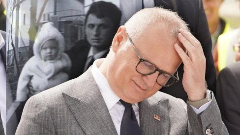 Почивај у миру тата, од обавеза нисам стигао да те видим последњи пут - ујутру си умро (ФОТО) Почивај у миру тата, од обавеза нисам стигао да те видим последњи пут - ујутру си умро (ФОТО)