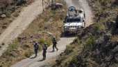 IZRAEL NAPADA PLAVE ŠLEMOVE: IDF buldožerom namerno srušila našu osmatračnicu IZRAEL NAPADA PLAVE ŠLEMOVE: IDF buldožerom namerno srušila našu osmatračnicu