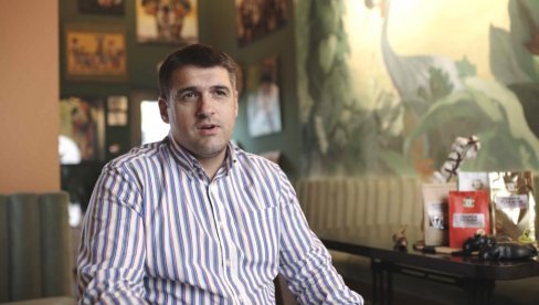 SRBIJA I UGANDA PARAFIRAJU SPORAZUM O SLOBODNOM NEBU Stoiljković za Novosti: Slobodarski duh vezuje naše dve zemlje SRBIJA I UGANDA PARAFIRAJU SPORAZUM O SLOBODNOM NEBU Stoiljković za Novosti: Slobodarski duh vezuje naše dve zemlje