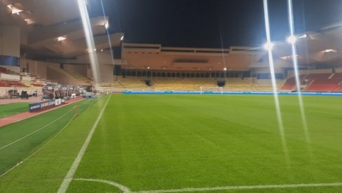 SVE JE SPREMNO: Evo kako izgleda stadion Monaka pred meč sa Zvezdom u Ligi šampiona (VIDEO) SVE JE SPREMNO: Evo kako izgleda stadion Monaka pred meč sa Zvezdom u Ligi šampiona (VIDEO)