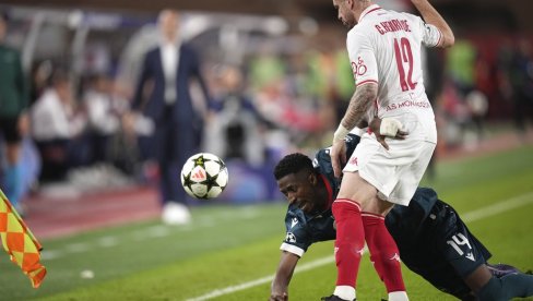 DELIJE DOČEKALE DOBRE VESTI! Crvena zvezda obradovala navijače informacijom o napadaču DELIJE DOČEKALE DOBRE VESTI! Crvena zvezda obradovala navijače informacijom o napadaču