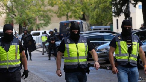 НАСИЉЕ ПРЕПЛАВИЛО ШПАНИЈУ: Од почетка године убијено 10 жена и двоје деце