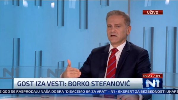 ВУЧИЋ ПОД НАПАДОМ ОПОЗИЦИЈЕ: Вучић би волео да Србију уведе у БРИКС, он сања да иде у Казањ! ВУЧИЋ ПОД НАПАДОМ ОПОЗИЦИЈЕ: Вучић би волео да Србију уведе у БРИКС, он сања да иде у Казањ!