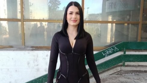 NISAM VIŠE DEO NJIH: Zorana Mićanović bez dlake na jeziku progovorila o nepoznatim detaljima iz svog života (FOTO) NISAM VIŠE DEO NJIH: Zorana Mićanović bez dlake na jeziku progovorila o nepoznatim detaljima iz svog života (FOTO)