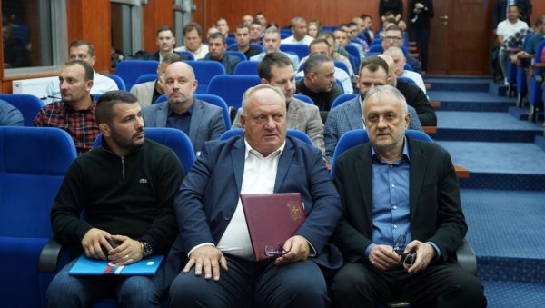 НАСТАВАК САРАДЊЕ: Спортски савез Србије организовао панел дискусију Мреже за спорт НАСТАВАК САРАДЊЕ: Спортски савез Србије организовао панел дискусију Мреже за спорт