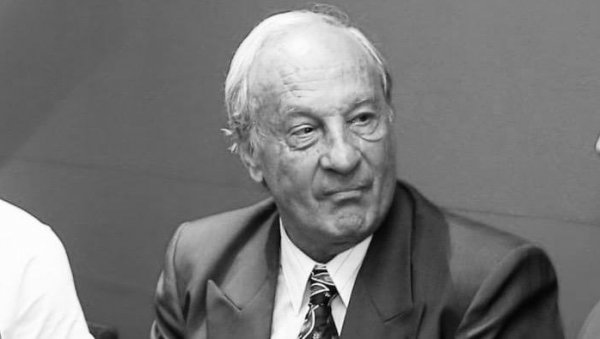 МАРАКАНА ЗАВИЈЕНА У ЦРНО: Умро Тома Милићевић МАРАКАНА ЗАВИЈЕНА У ЦРНО: Умро Тома Милићевић