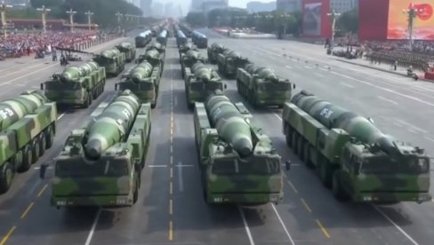 ОВА КИНЕСКА РАКЕТА... Најновије упозорење Пентагона: Приморани смо да преиспитамо поморску доктрину (ВИДЕО)