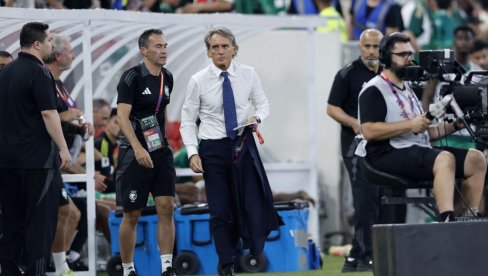 ROMA DOBIJA TREĆEG TRENERA U SEZONI? Legendarni stručnjak želja kluba iz Rima ROMA DOBIJA TREĆEG TRENERA U SEZONI? Legendarni stručnjak želja kluba iz Rima