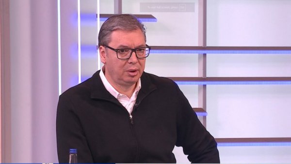 ВУЧИЋ НА ТВ ПРВА: Морамо да водимо своју слободарску и независну политику! Не испуњавам жеље странаца, навијам само за Србију и наш народ ВУЧИЋ НА ТВ ПРВА: Морамо да водимо своју слободарску и независну политику! Не испуњавам жеље странаца, навијам само за Србију и наш народ