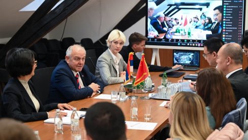 PRIJAVITE SE ZA POSTDOKTORSKI BORAVAK 50 MLADIH NAUČNIKA U NR KINI: Održan Info dan povodom Javnog poziva PRIJAVITE SE ZA POSTDOKTORSKI BORAVAK 50 MLADIH NAUČNIKA U NR KINI: Održan Info dan povodom Javnog poziva