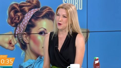 PROMOCIJA KNJIGE U KCG: Trčim sporo Dragane Obradović PROMOCIJA KNJIGE U KCG: Trčim sporo Dragane Obradović