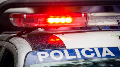 NAORUŽANI MUŠKARAC UPAO U POLICIJSKU STANICU: Pretio hladnim oružjem, pa odmah likvidiran u drami u Barseloni
