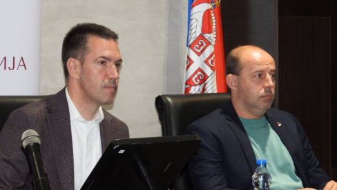 MREŽA ZA SPORT: U Leskvocu održan prvi sastanak Stalne konferencije gradova i opština MREŽA ZA SPORT: U Leskvocu održan prvi sastanak Stalne konferencije gradova i opština