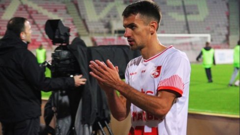 O JOKIĆU, DONČIĆU, HARIJU POTERU... Nišić, ne tako običan fudbaler: Drinčiću sam sakupljao lopte u Partizanu, a sada... O JOKIĆU, DONČIĆU, HARIJU POTERU... Nišić, ne tako običan fudbaler: Drinčiću sam sakupljao lopte u Partizanu, a sada...