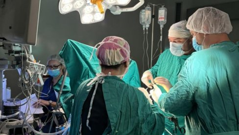 MALI HJUSTON KRAJ DRINE: Počele operacije u novom hiruško ginekološkom bloku Zdravstvenog centra Loznica (FOTO) MALI HJUSTON KRAJ DRINE: Počele operacije u novom hiruško ginekološkom bloku Zdravstvenog centra Loznica (FOTO)