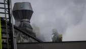 GORI RESTORAN U BERLINU, VELIKI BROJ POVREĐENIH: Vatrogasne službe na terenu (FOTO) GORI RESTORAN U BERLINU, VELIKI BROJ POVREĐENIH: Vatrogasne službe na terenu (FOTO)