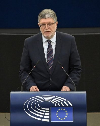 Учествовао је у прогону Срба 1995. године у злочиначкој акцији „Олуја“