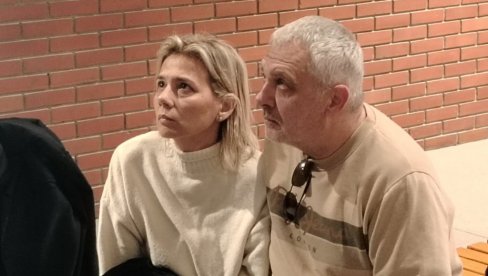 КОСТИНИ РОДИТЕЉИ СУ МОРАЛИ ДА ВИДЕ ДА СА ЊИМ НЕШТО НИЈЕ У РЕДУ: Адвокат рањене наставнице у Рибникару након пресуде у парничном поступку