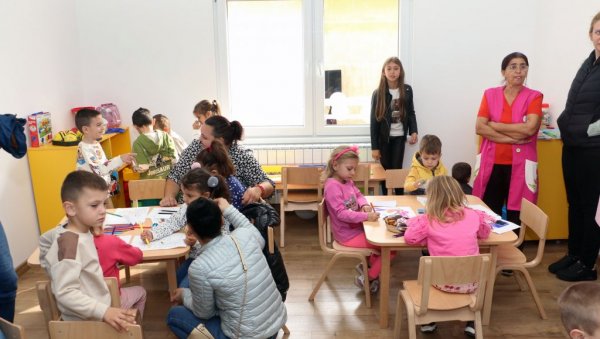 У СМЕДЕРЕВСКОМ СЕЛУ СКОБАЉ: Трећи нови сеоски вртић ове године (ФОТО) У СМЕДЕРЕВСКОМ СЕЛУ СКОБАЉ: Трећи нови сеоски вртић ове године (ФОТО)