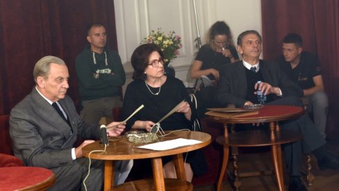 ТВ КРИТИКА: У пожару светова ТВ КРИТИКА: У пожару светова