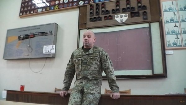 НАРОДЕ, НЕЋЕТЕ ИМАТИ НИКАКВЕ ПЛАТЕ: Украјина пред увођењем радне обавезе (ВИДЕО) НАРОДЕ, НЕЋЕТЕ ИМАТИ НИКАКВЕ ПЛАТЕ: Украјина пред увођењем радне обавезе (ВИДЕО)