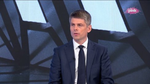 GUJON O TRAGEDIJI U NOVOM SADU: Imate dva načina da dođete na vlast, prvi da se obratite mozgovima, drugi da emotivno manipulišete GUJON O TRAGEDIJI U NOVOM SADU: Imate dva načina da dođete na vlast, prvi da se obratite mozgovima, drugi da emotivno manipulišete