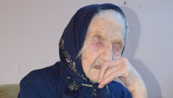ПРЕМИНУЛА НАЈСТАРИЈА ЛЕВЧАНКА: Умрла само неколико дана пред свој 106. рођендан (ФОТО) ПРЕМИНУЛА НАЈСТАРИЈА ЛЕВЧАНКА: Умрла само неколико дана пред свој 106. рођендан (ФОТО)