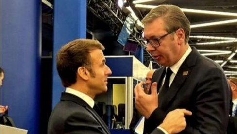 ЕВРОПИ СУ ПОТРЕБНИ МИР И ХРАБРЕ СТРАТЕШКЕ ОДЛУКЕ Срдачан сусрет Вучића и Макрона (ФОТО) ЕВРОПИ СУ ПОТРЕБНИ МИР И ХРАБРЕ СТРАТЕШКЕ ОДЛУКЕ Срдачан сусрет Вучића и Макрона (ФОТО)