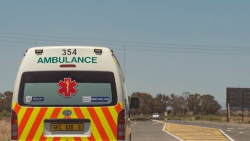 JEDAN UČENIK PREMINUO, 21 HOSPITALIZOVAN: Strašna nesreća usled trovanja hranom u ovoj državi JEDAN UČENIK PREMINUO, 21 HOSPITALIZOVAN: Strašna nesreća usled trovanja hranom u ovoj državi