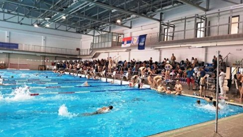 PRVENSTVO CENTRALNE SRBIJE U PLIVANJU: Za paraćinsku Crnicu 23 medalje PRVENSTVO CENTRALNE SRBIJE U PLIVANJU: Za paraćinsku Crnicu 23 medalje