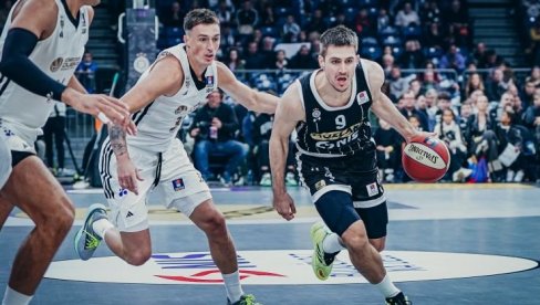 PARTIZAN NASTAVIO SERIJU POBEDA: Crno-beli naneli Dubaiju drugi poraz u ABA ligi (FOTO) PARTIZAN NASTAVIO SERIJU POBEDA: Crno-beli naneli Dubaiju drugi poraz u ABA ligi (FOTO)