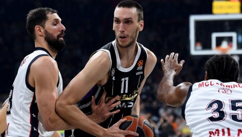 NIKOLA MIROTIĆ NIJE MOGAO VIŠE DA ĆUTI! Crnogorac, a Srbin prvi put pričao o propalom transferu u Partizan NIKOLA MIROTIĆ NIJE MOGAO VIŠE DA ĆUTI! Crnogorac, a Srbin prvi put pričao o propalom transferu u Partizan