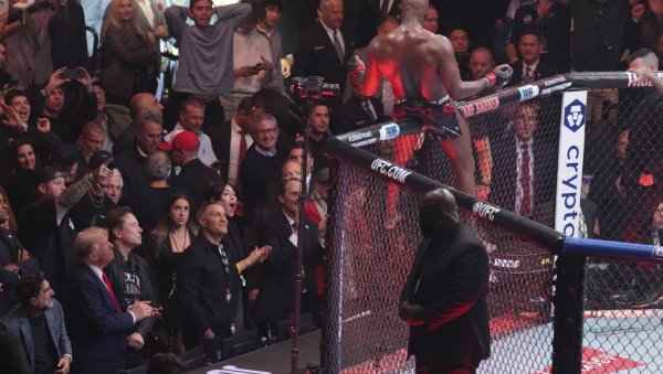 УЗНЕМИРУЈУЋЕ: Пронађен мртав УФЦ борац - сам је крив за своју смрт?! (ФОТО)