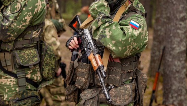 ЛИКВИДИРАНИ УКРАЈИНСКИ ДИВЕРЗАНТИ НА ГРАНИЦИ: Руски граничари послали снимак са телима ЛИКВИДИРАНИ УКРАЈИНСКИ ДИВЕРЗАНТИ НА ГРАНИЦИ: Руски граничари послали снимак са телима