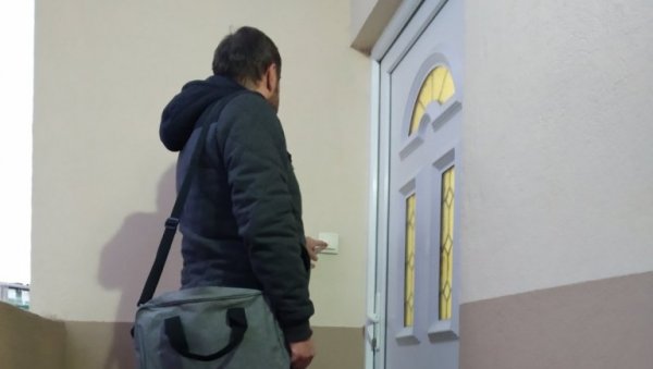 СРБИ СМО, ЗБОРИМО ЦРНОГОРСКИ: Међу 205.370 Срба, 1.953 на попису у Црној Гори није навело да им је српски језик којим говоре СРБИ СМО, ЗБОРИМО ЦРНОГОРСКИ: Међу 205.370 Срба, 1.953 на попису у Црној Гори није навело да им је српски језик којим говоре